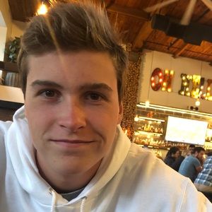 Meet your Posher, Hunter